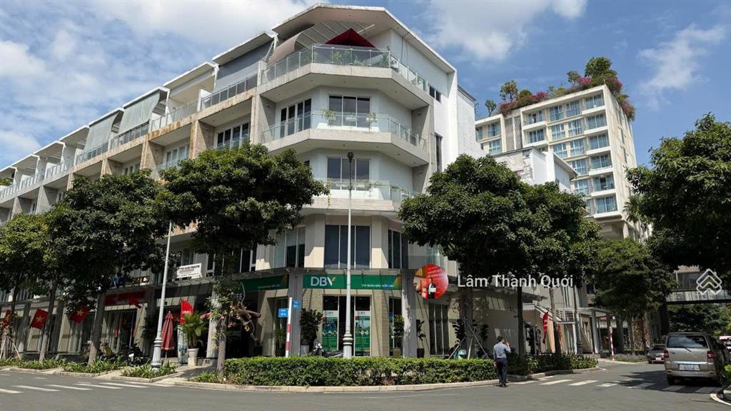 Bán nhà 2mt đường b4, kđt sala, 6x20, 1 hầm, 4 tầng, 110 tỷ