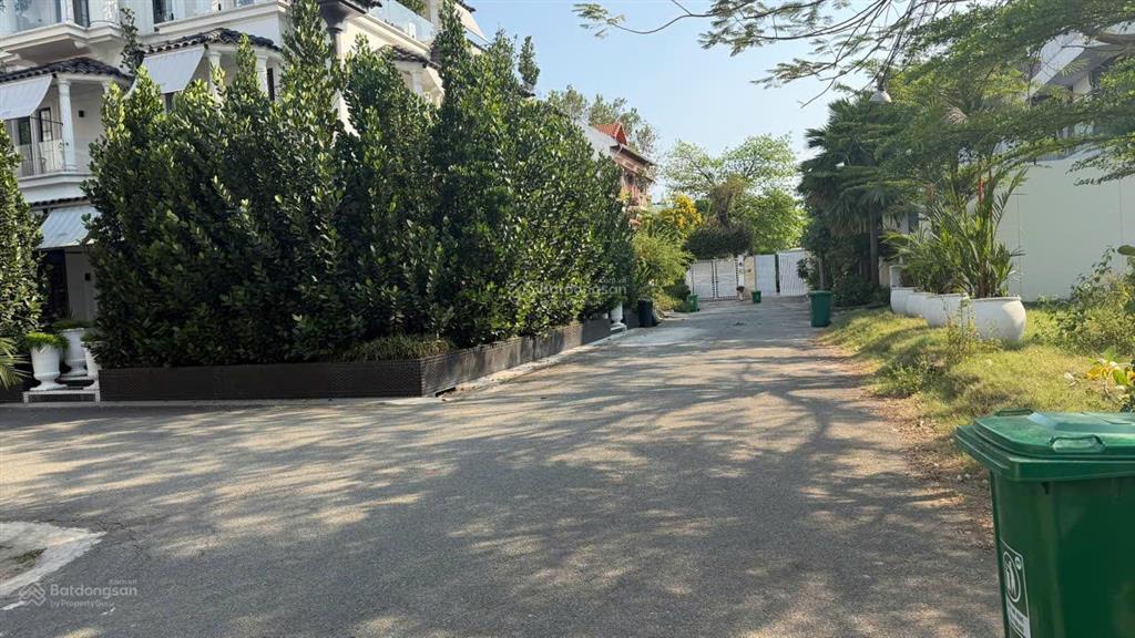 Bán đất compound 200 nguyễn văn hưởng, 12x25, 300m2, 90 tỷ