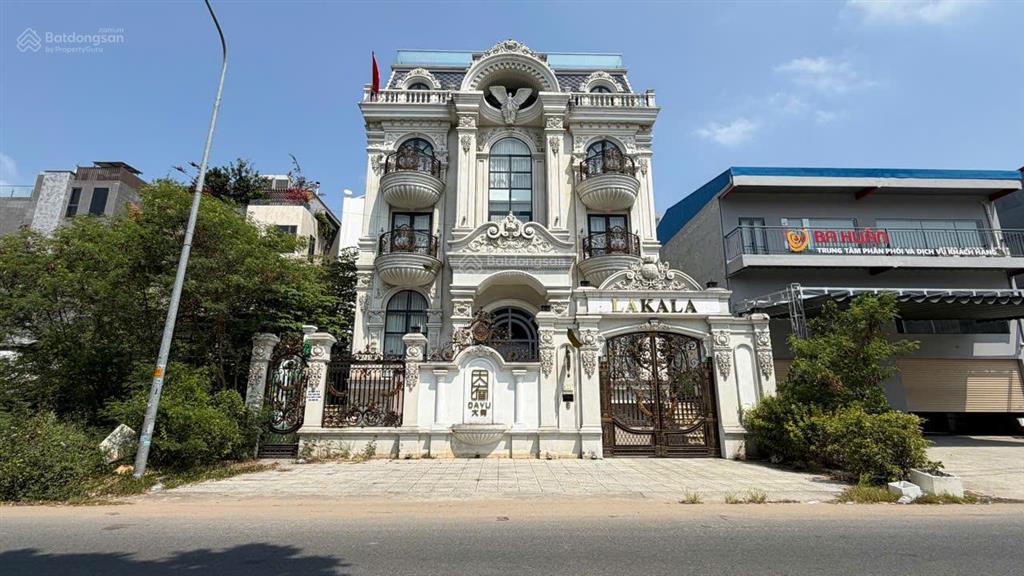 Bán nhà mt đặng như mai, 15x20, 300m2, 1 hầm, 4 tầng, 125 tỷ