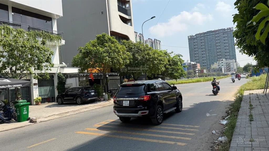 Bán nhà mt đặng như mai, 8x20, 1 hầm, 7 tầng gần đảo kim cương, 80 tỷ