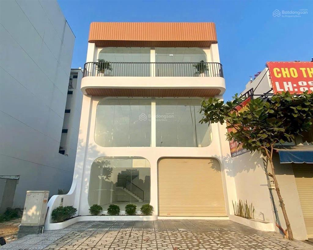 Cho thuê nhà mt trương văn bang, 6x15, 1 trệt, 3 tầng, nhà đẹp, 60 triệu/tháng