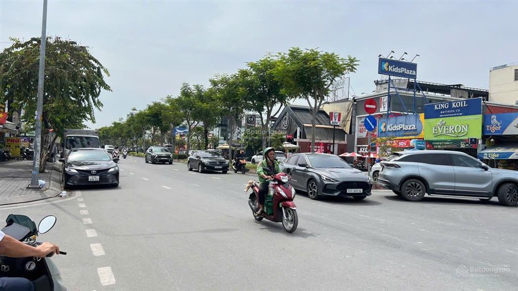 Bán nhà mt trần não, 15x50, nở hậu 30m, 750m2, 415 tỷ