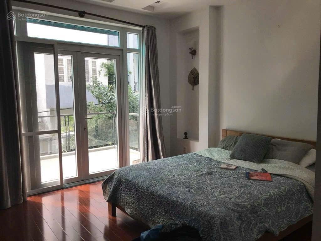 Bán nhà nguyễn văn hưởng, 10x11, 3 tầng, 4pn, nhà đẹp, 31 tỷ
