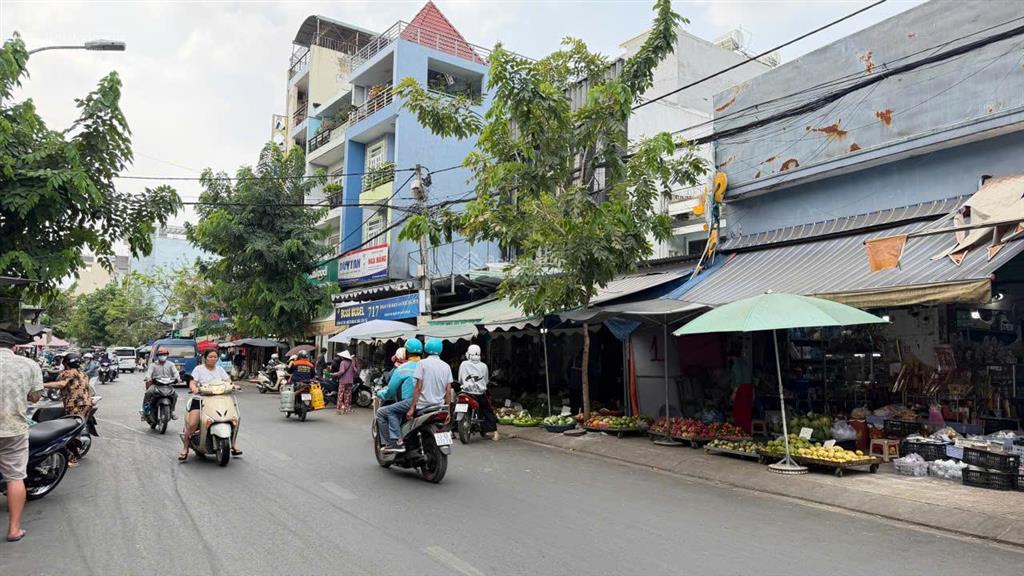 Bán nhà mt phạm văn bạch, 8x35, 255m2, 2 lầu, ngay chợ phạm văn bạch, 29.9 tỷ