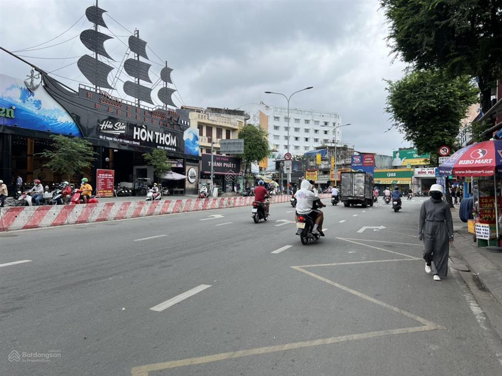 Bán nhà mt lê trọng tấn, 3.6x16, 1 lầu, 2pn, 2mt trước sau, 8.7 tỷ