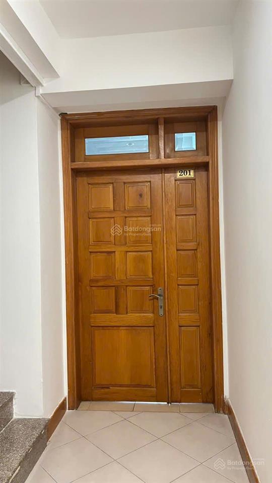 Bán nhà nguyễn văn hưởng, 8x25, 200m2, 1 hầm, 4 tầng, 10pn, gần trường bis, 75 tỷ