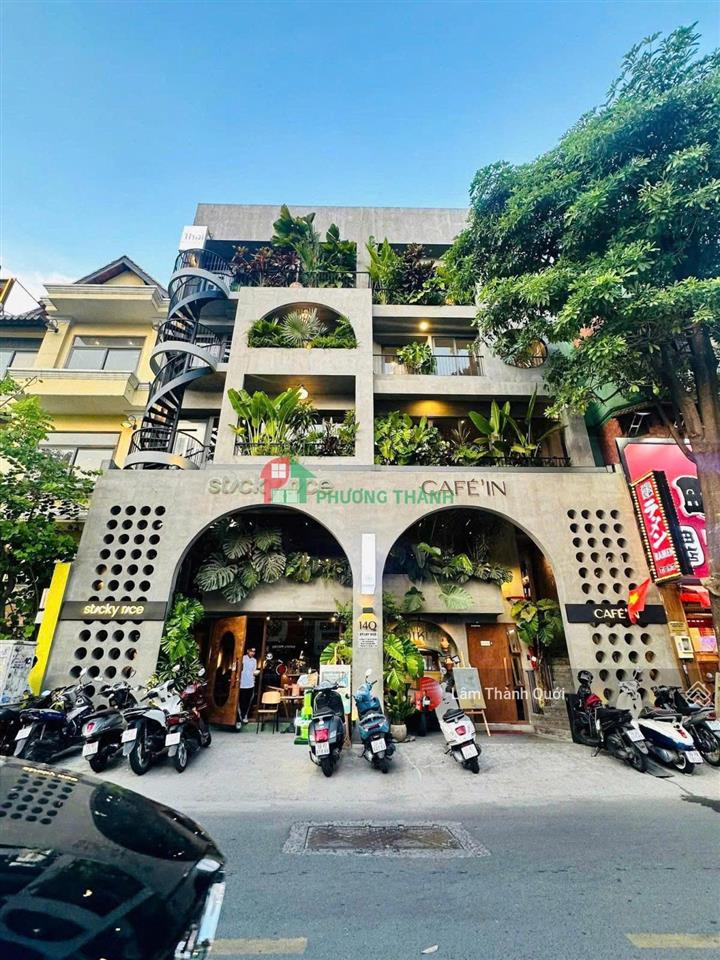 Bán nhà mt quốc hương, 12.5x15m, 3 lầu, st, gần xuân thuỷ, 130 tỷ
