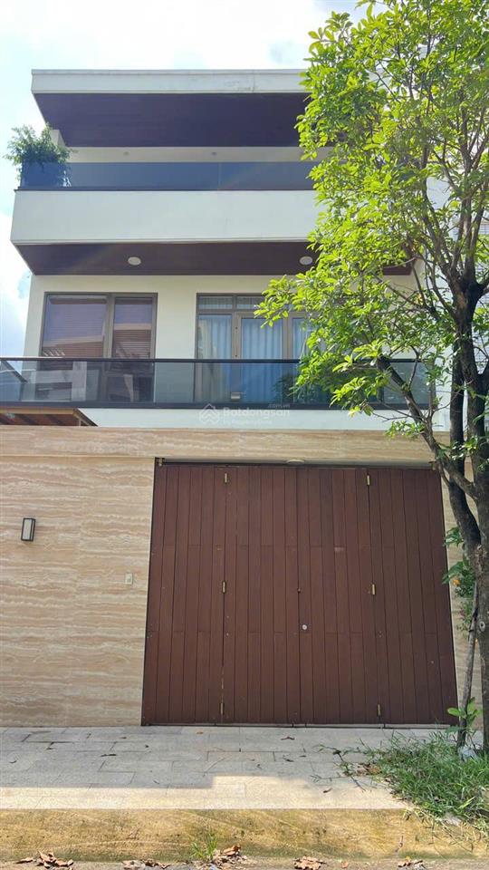 Bán biệt thự bùi tá hán, 11x20, 223m2, 1 hầm, 3 tầng, 5pn, nhà đẹp, 56 tỷ