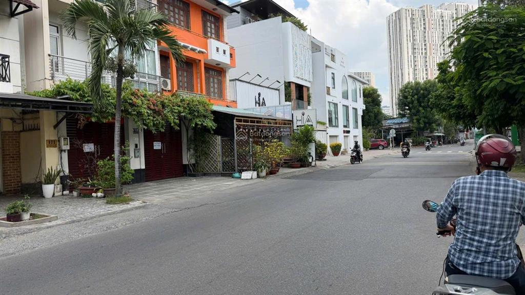 Bán biệt thự 2mt thân văn nhiếp, đối diện sông, 30x37, 1100m2, 1 hầm, 3 tầng, 385 tỷ