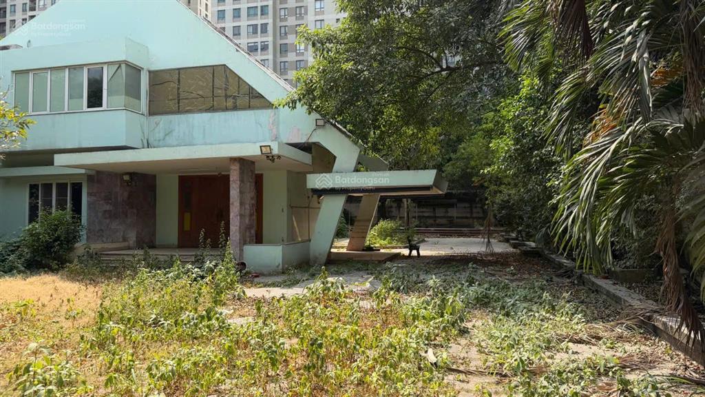 Bán biệt thự mt trần ngọc diện, 22x60, 1343m2, gần ngã ba thảo điền, 550 tỷ