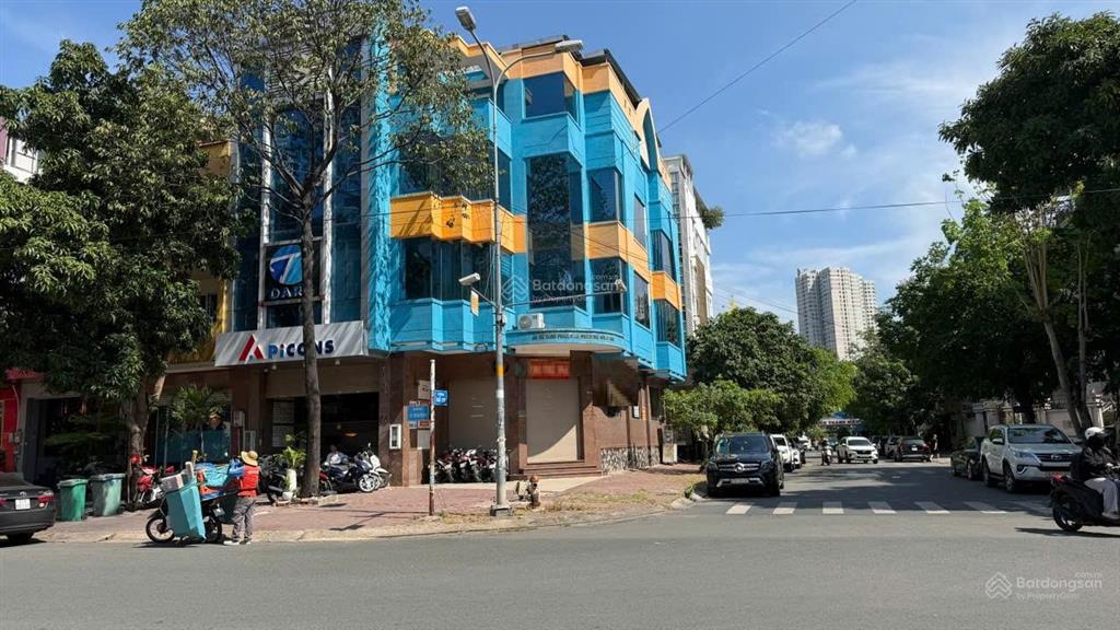 Cho thuê nhà góc 2mt vũ tông phan, 5x20, 1 hầm, 4 tầng, gần nguyễn hoàng, 85 triệu/táng