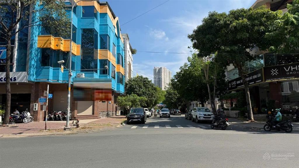 Cho thuê nhà góc 2mt vũ tông phan, 5x20, 1 hầm, 4 tầng, gần nguyễn hoàng, 85 triệu/táng