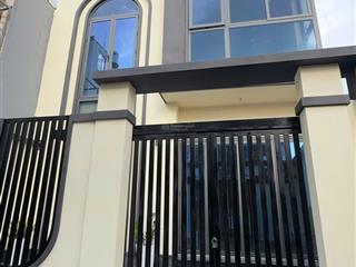 Bán nhà quốc hương, 7.3x13, 80m2, 2 lầu, 5pn, 4wc, nhà mới, 17.5 tỷ