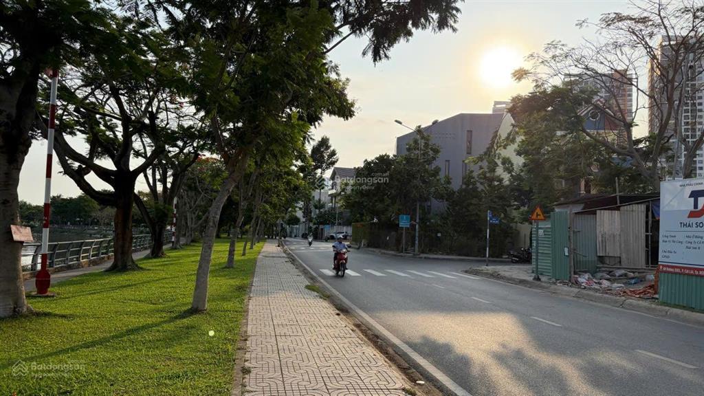 Bán đất góc 2mt thân văn nhiếp, 13x30m, 393m2, đối diện sông giồng, 137 tỷ