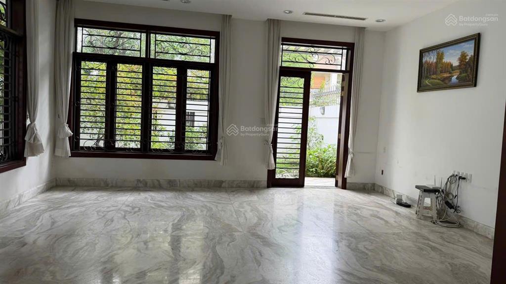 Bán nhà mt 171 đỗ pháp thuận, 16x20m, 320m2, 1 hầm, 4 tầng, 89 tỷ