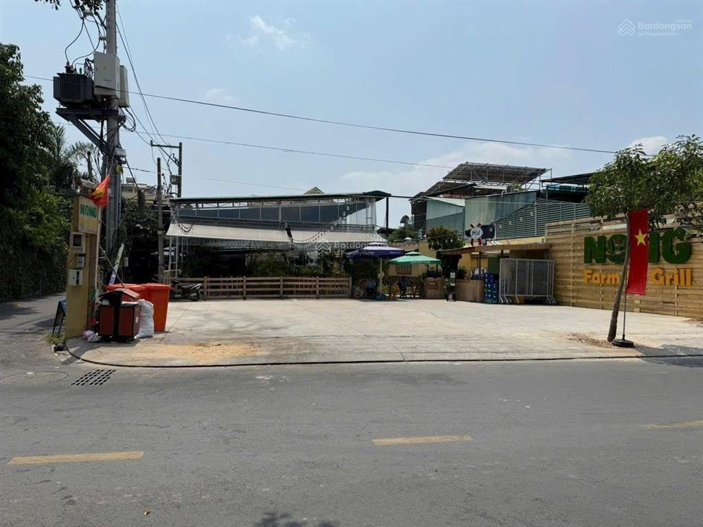 Bán nhà góc 2mt 48 xuân thủy, 22x56, 1404m², 814m² thổ cư, 580 tỷ