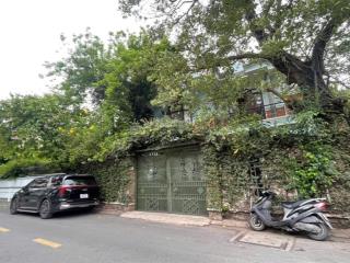 Bán nhà mt 40 đường số 47, thảo điền, 15x33, 502m2, 1 hầm, 3 tầng, 125 tỷ