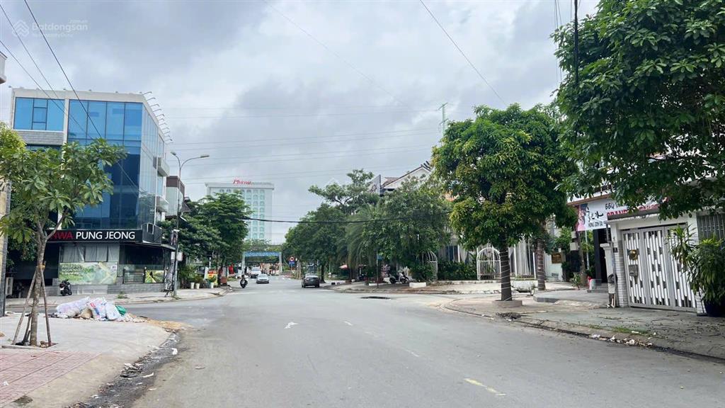 Bán nhà mt 55 bùi tá hán, 10x16m, 160m2, 1 hầm, 4 tầng, 5pn, nhà đẹp, 45 tỷ