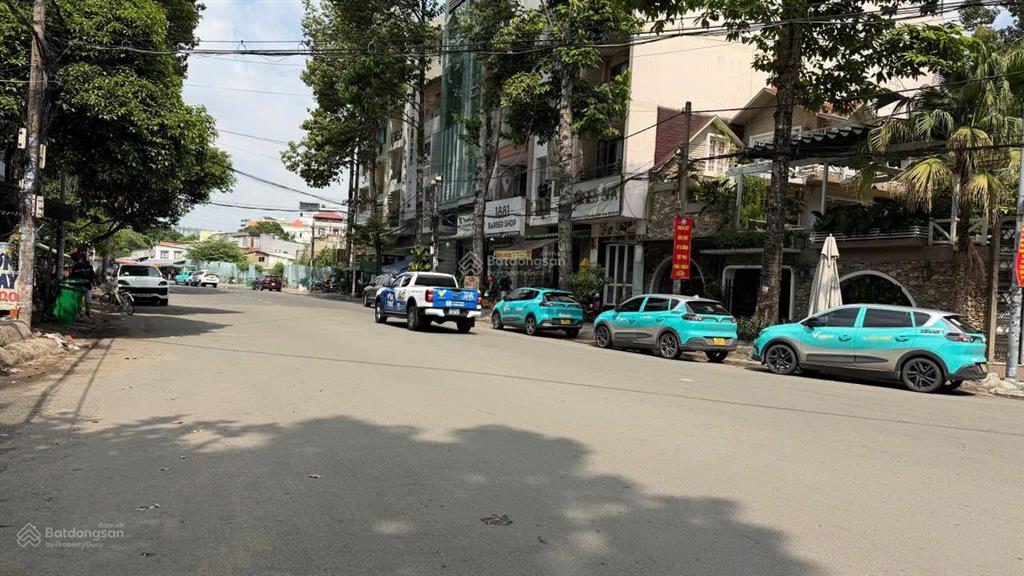 Bán nhà mt  nguyễn gia trí, 17x20m, 322m2, 3 tầng, 110 tỷ