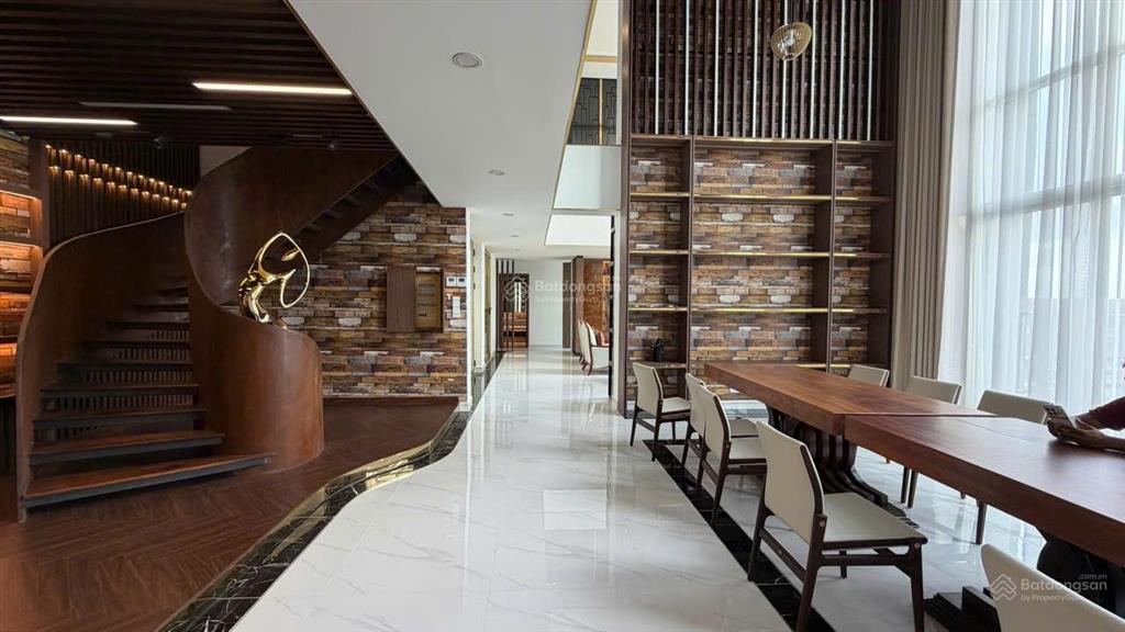 Bán penthouse vista verde, trương văn bang, quận 2. 297m2, 3pn, 3wc, 24 tỷ