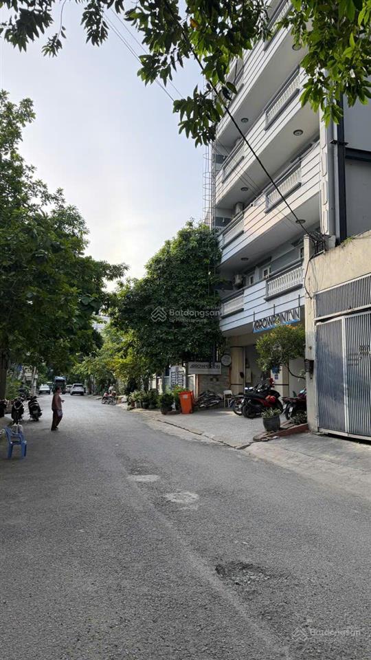 Bán chdv nguyễn văn hưởng, 11x22, 237m2, 5 tầng, 65 tỷ