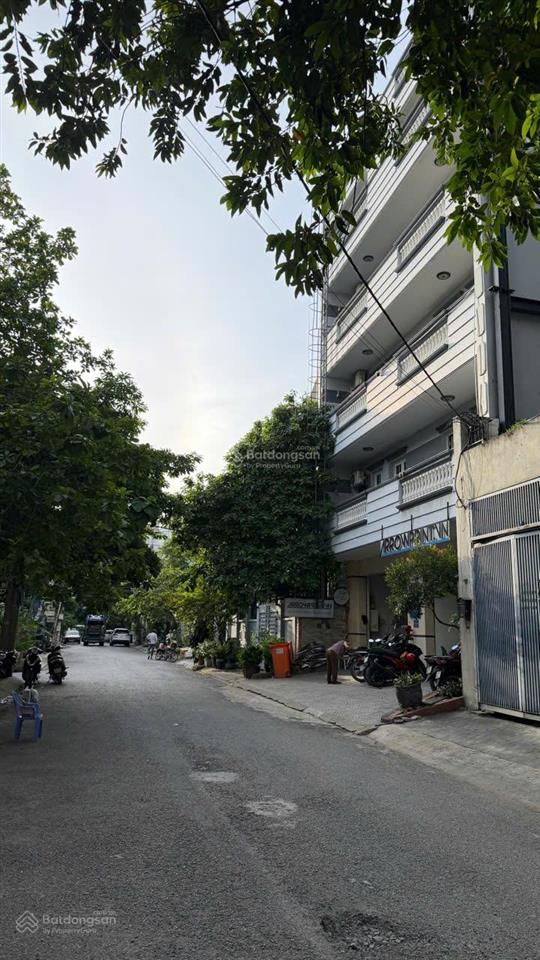 Bán chdv nguyễn văn hưởng, 11x22, 237m2, 5 tầng, 65 tỷ