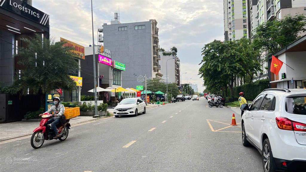 Bán đất mt 28 nguyễn thanh sơn, 8x20m, 160m2, 73.5 tỷ