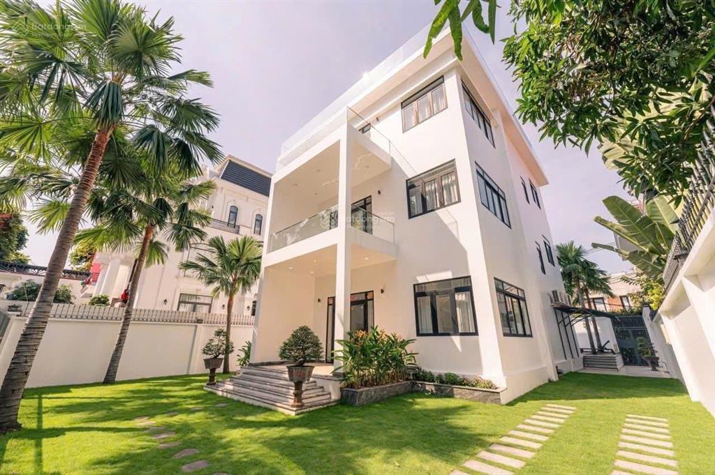 Bán villa phường thảo điền, quận 2, 16x43, 688m², 4 tầng, 130 tỷ