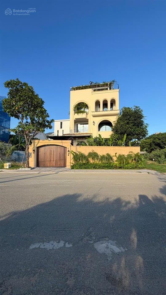 Bán villa mt 21 đường số 103, p thạnh mỹ lợi, 13x27, 326m2, 1 hầm, 4 tầng, 105 tỷ
