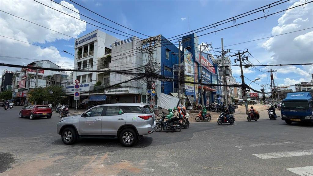 Bán nhà 2mt 1 trường chinh, 18x36, 678m2, 2 lầu, ngay góc lý thường kiệt, 170 tỷ