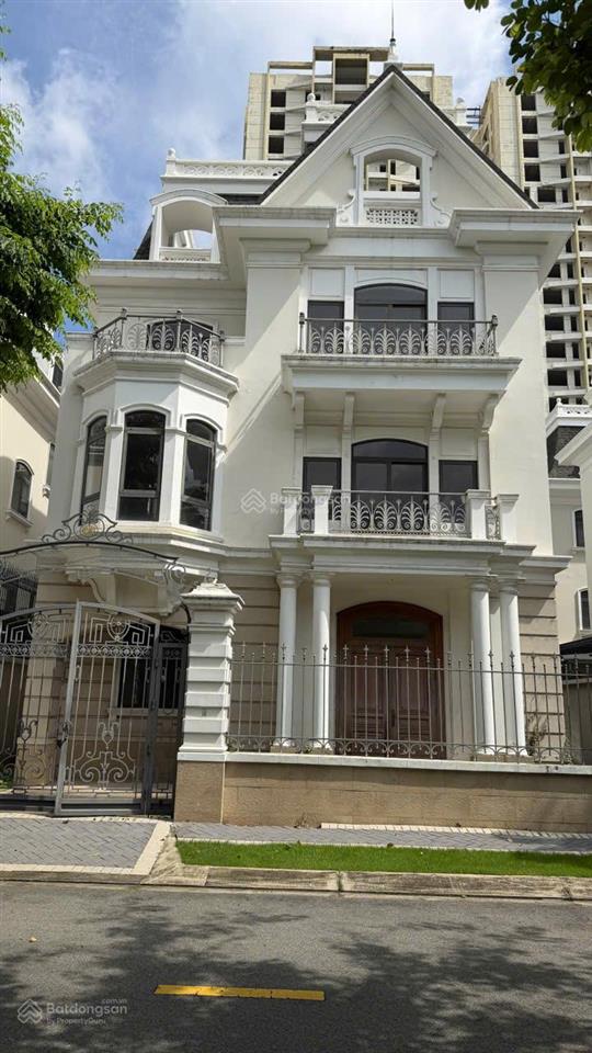 Bán villa victoria village đường lâm quang ky, 15x20, 300m2, 4 tầng, 65 tỷ