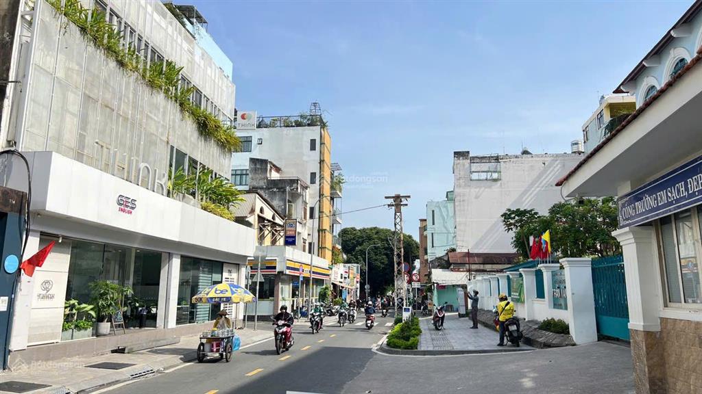 Bán nhà 2mt 116 nguyễn văn thủ, 16x17, 242m2, 3 tầng, 210 tỷ