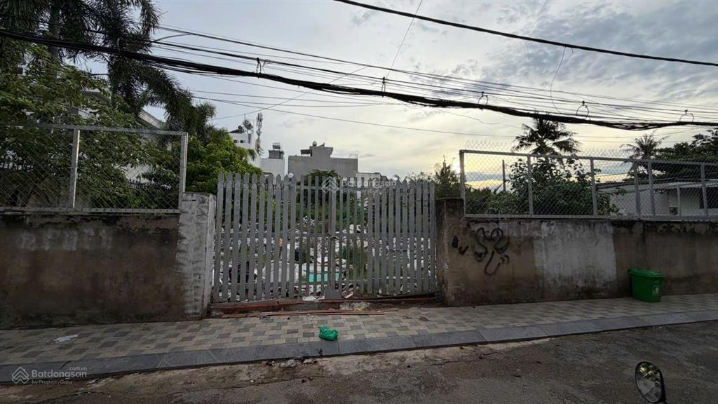 Bán đất 2mt trần văn sắc, 20x25, 519m2, gần xuân thuỷ và quốc hương, 72 tỷ