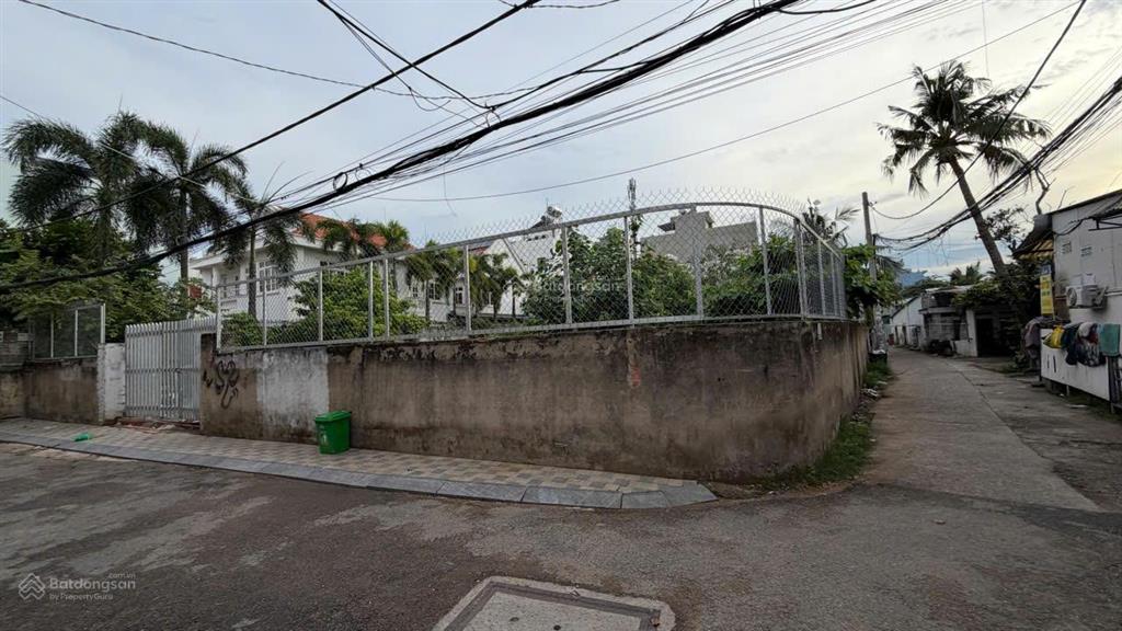 Bán đất 2mt trần văn sắc, 20x25, 519m2, gần xuân thuỷ và quốc hương, 72 tỷ