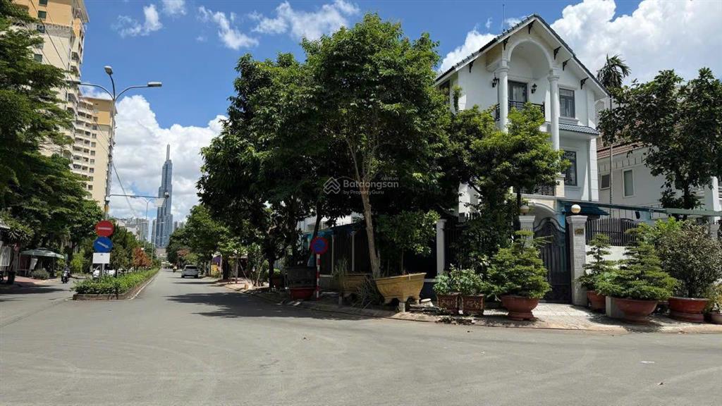 Bán nhà 2mt thái thuận, 12x20, 227m2, 1 hầm, 3 tầng, 4pn, 85 tỷ