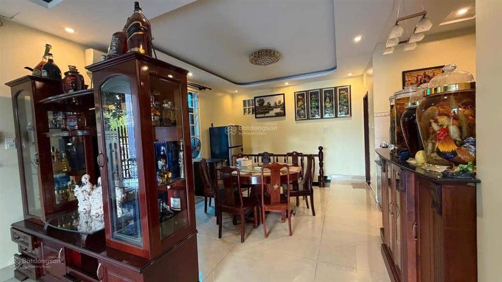 Bán nhà 2mt dương văn an, 12x20, 240m2, 1 hầm, 3 tầng, 85 tỷ