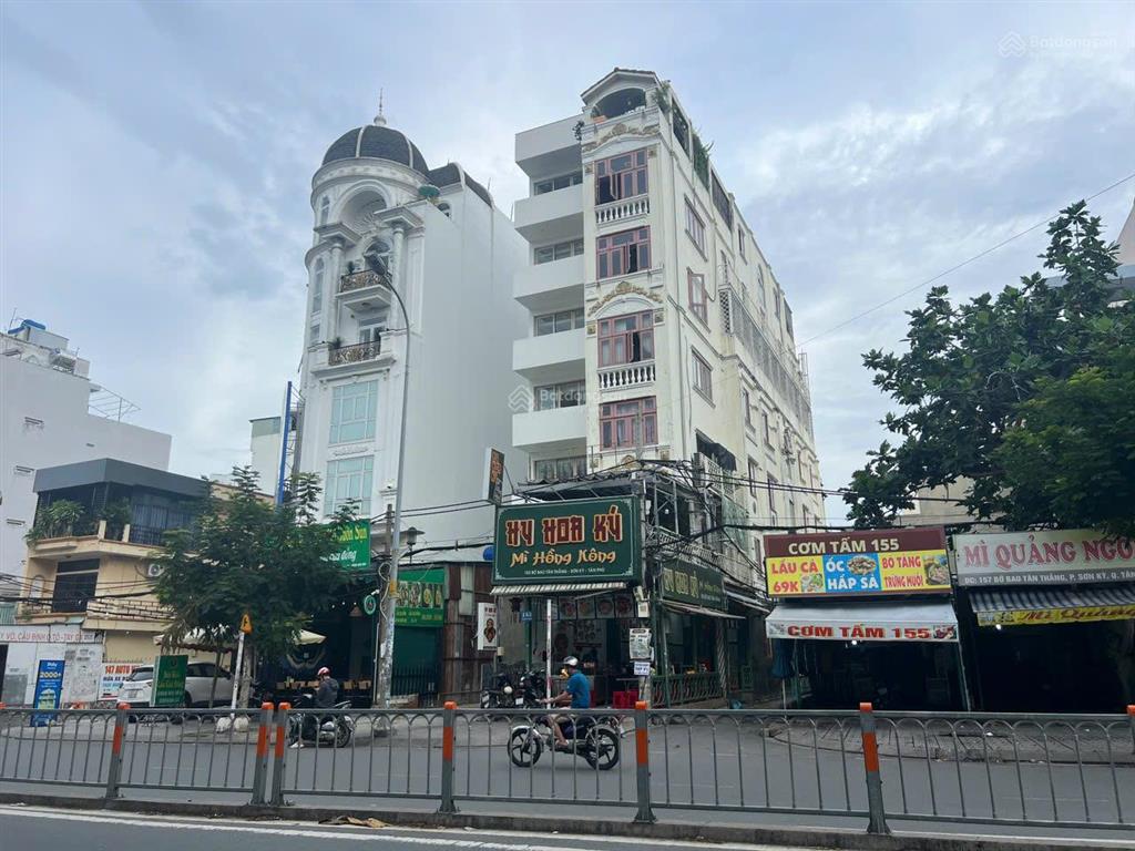 Bán nhà mt 169 bờ bao tân thắng, 4x16, đối diện eon mall tân phú, 15 tỷ