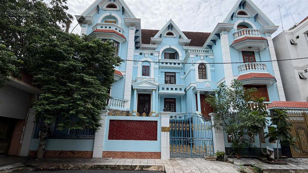Bán villa gần bến tàu thuỷ bình an, 20x18, 356m², 1 hầm, 4 tầng, 90 tỷ