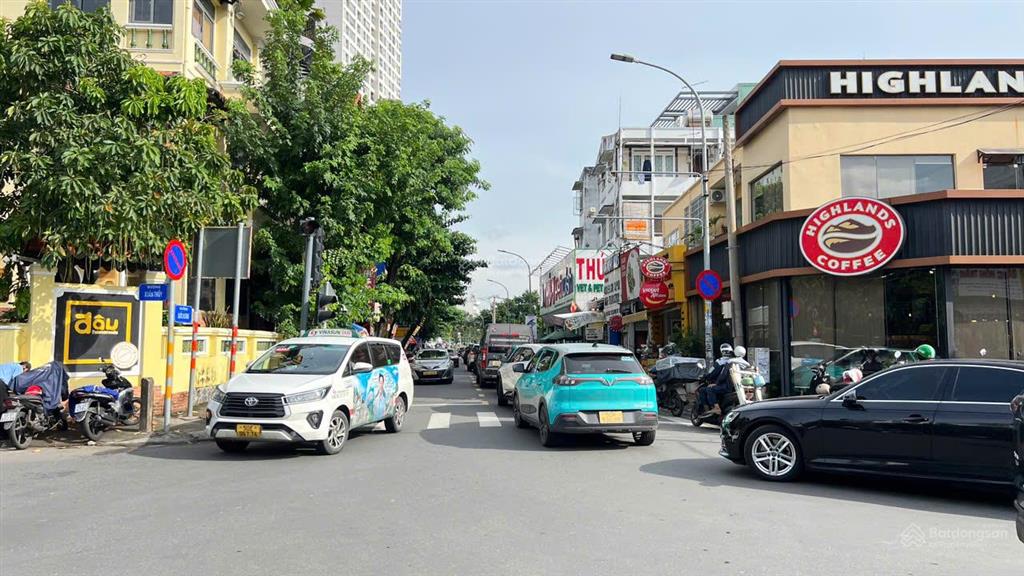 Bán nhà mt quốc hương, 9x25, nhà cấp 4, gần trường quốc tế bis, 80 tỷ