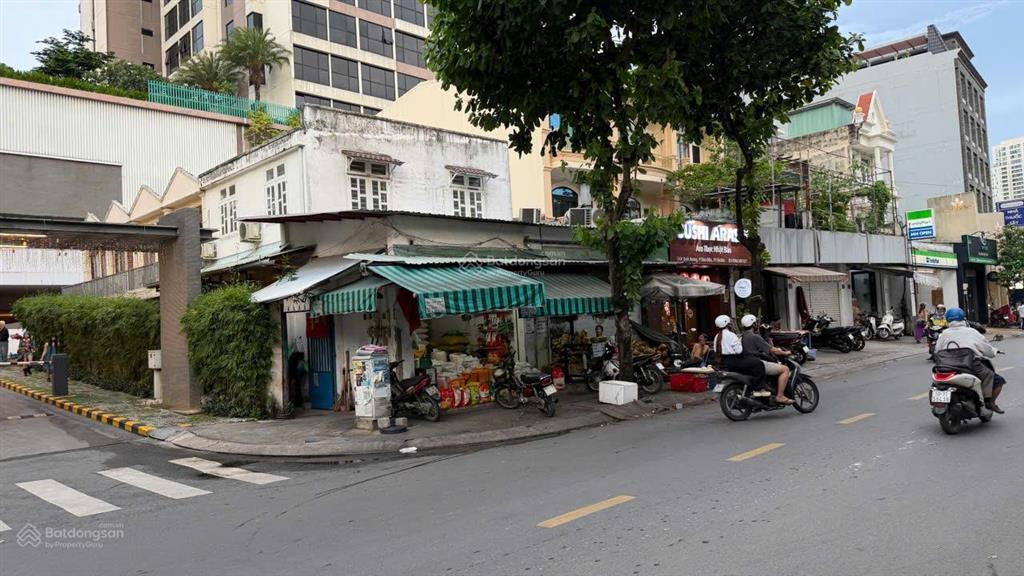 Bán nhà mt quốc hương, 9x25, nhà cấp 4, gần trường quốc tế bis, 80 tỷ