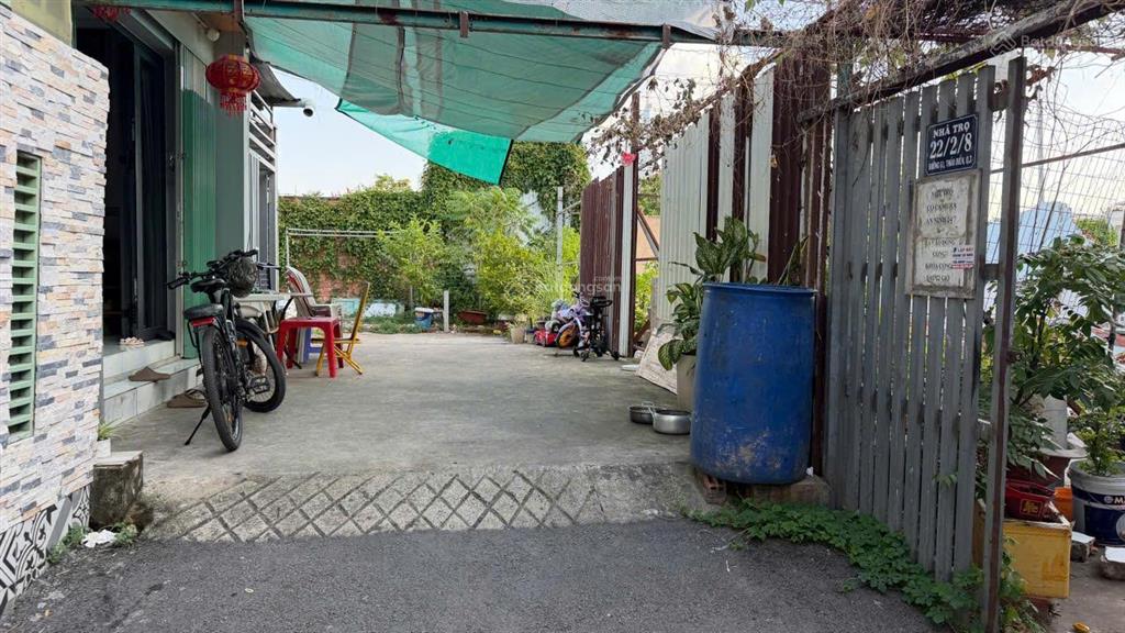 Bán đất đường quốc hương, phường thảo điền, 6x22, 121m2, 13 tỷ