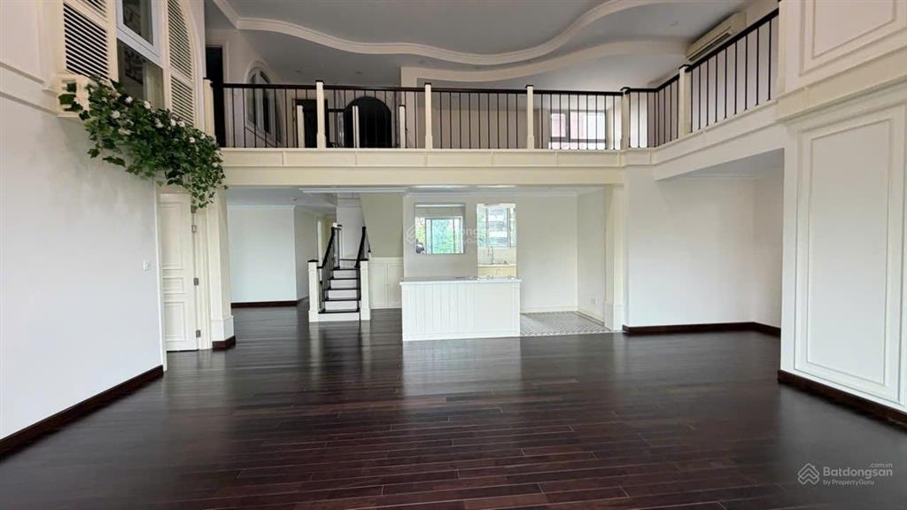 Bán căn hộ duplex vista verde, 350m2, 6pn, 6wc, 1 trệt, 1 lầu, 23.8 tỷ
