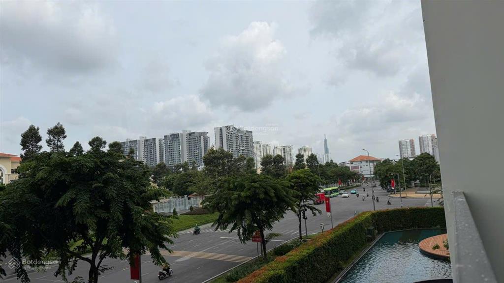 Bán căn hộ duplex vista verde, 350m2, 6pn, 6wc, 1 trệt, 1 lầu, 23.8 tỷ