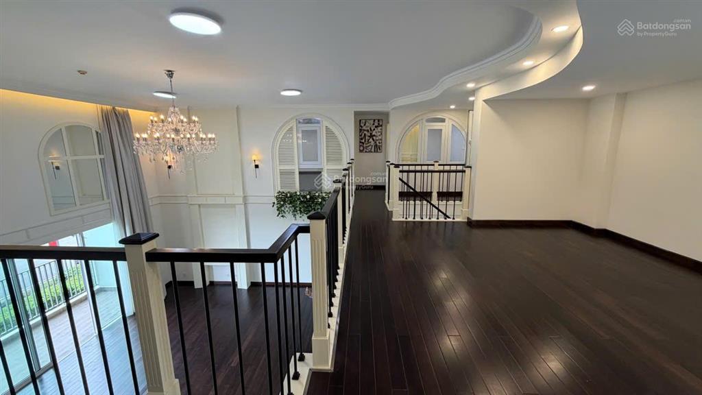 Bán căn hộ duplex vista verde, 350m2, 6pn, 6wc, 1 trệt, 1 lầu, 23.8 tỷ