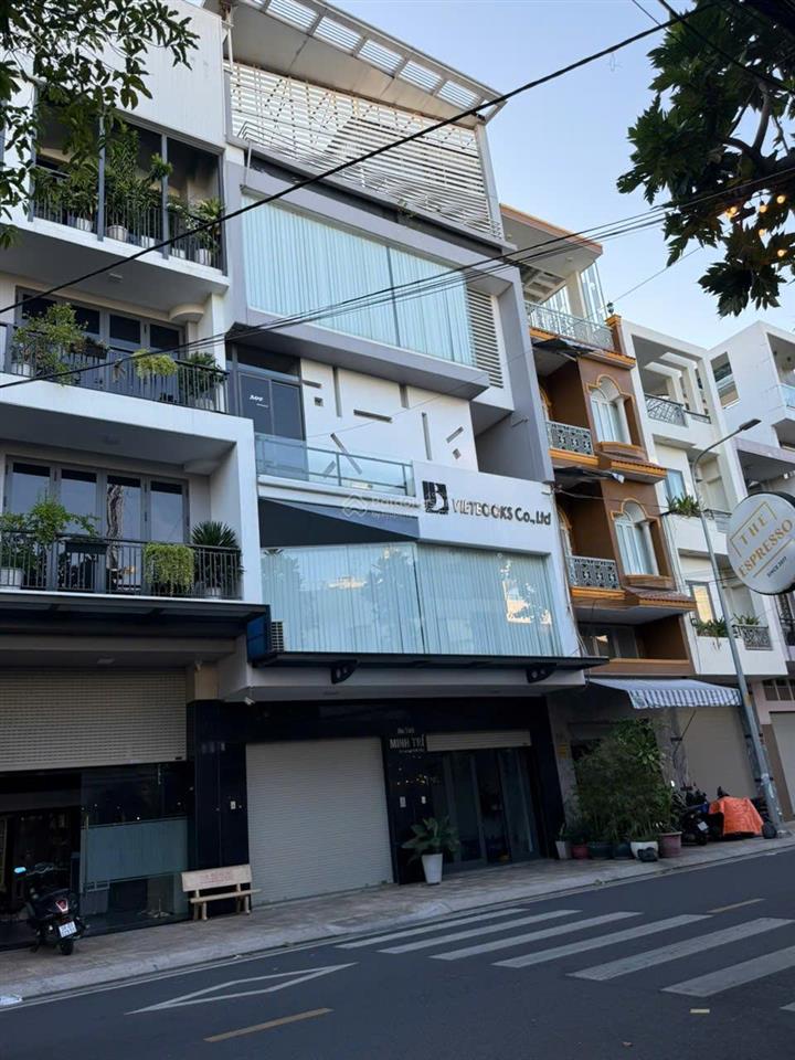 Bán nhà mt nguyễn hậu, 8x16, 128m2, 3 lầu, 28 tỷ