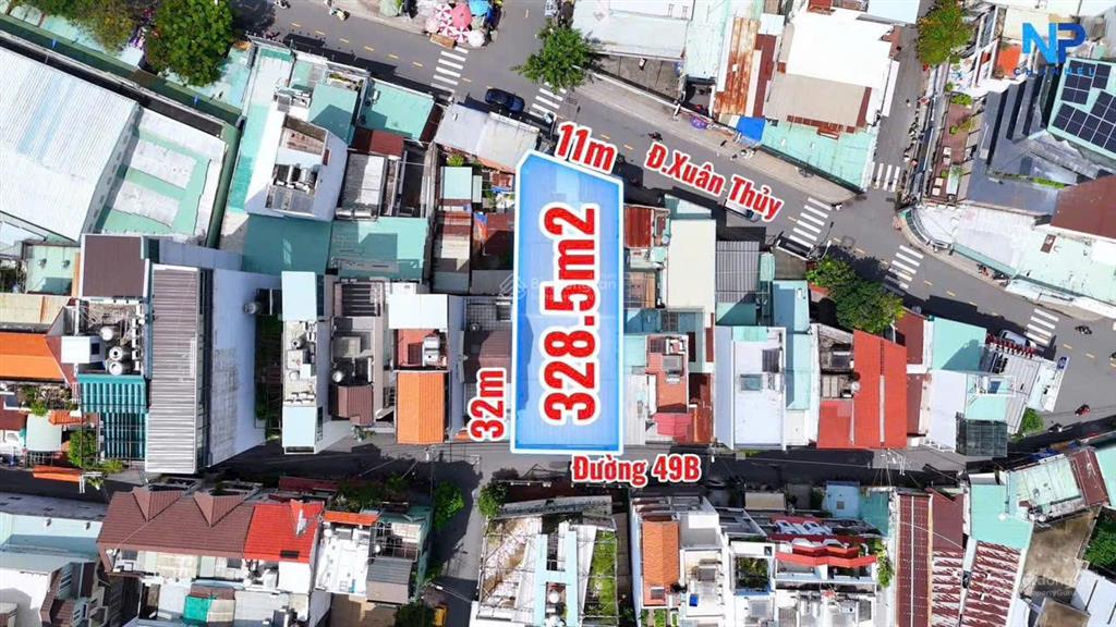 Bán đất 2mt xuân thủy, 330m2, 2mt trước sau rất đẹp, 100 tỷ