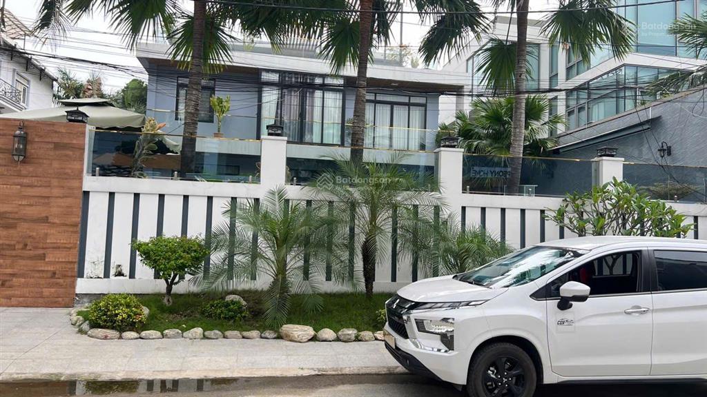 Bán villa 189c1/1 nguyễn văn hưởng, 20x38, 749m2, 2 lầu, cách sông 100m, 240 tỷ