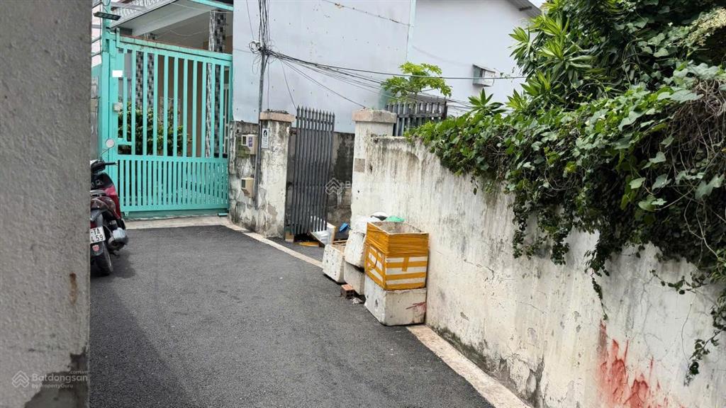 Bán nhà trần não, 11.5x30, 346m2, gần vòng xoay trần não và lương định của, 31 tỷ