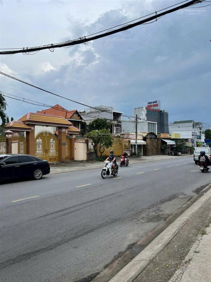 Bán đất mt 188 hoàng hữu nam, 16x37, 582m2, đất trống, 61 tỷ