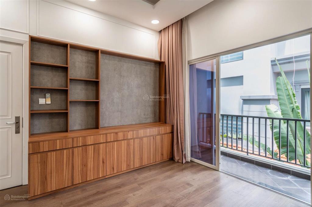 Cho thuê nhà hẻm 216 nguyễn văn hưởng, 10x22, 2 lầu, st, 5pn, nhà đẹp, 110tr/tháng